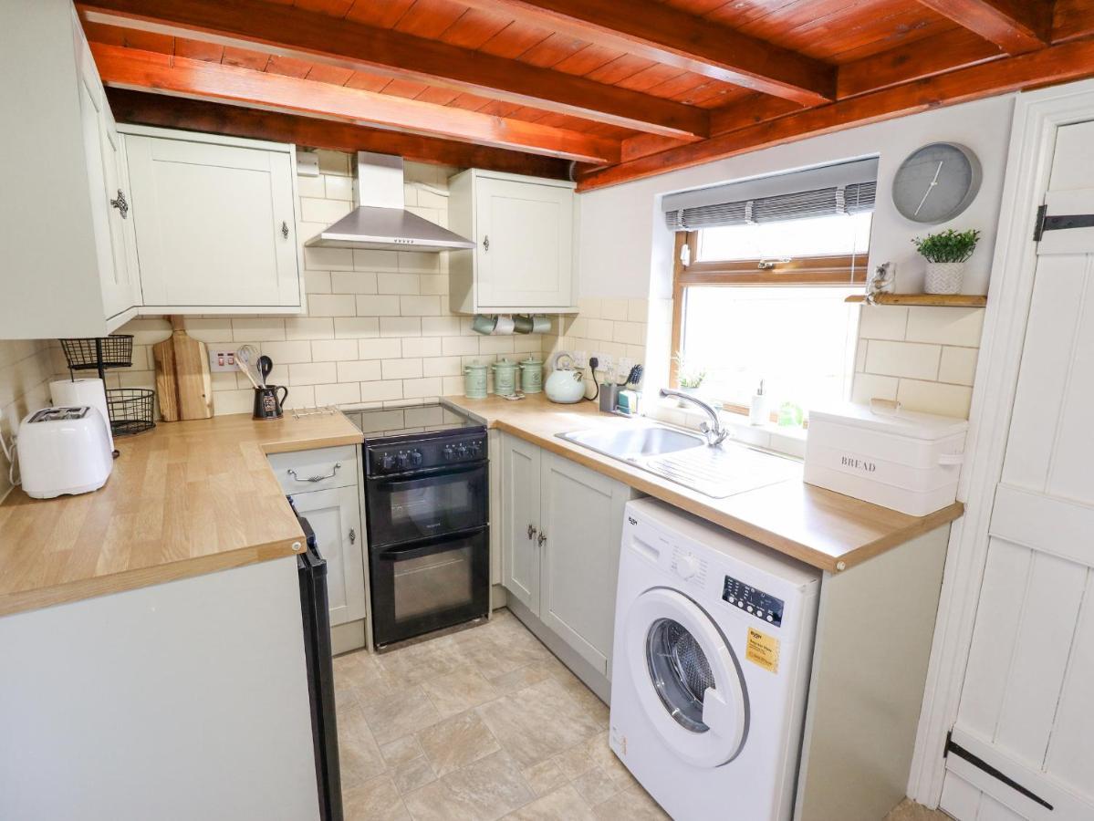 The Cottage 16 Northside Patrington Esterno foto