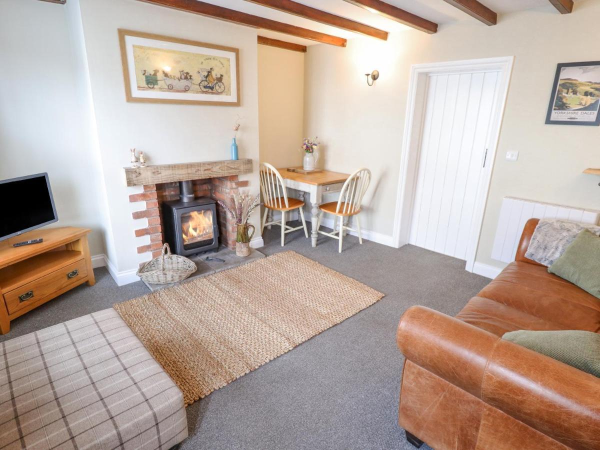 The Cottage 16 Northside Patrington Esterno foto